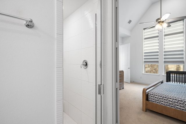 8213 Legacy Oak Drive, Mckinney, TX 75071