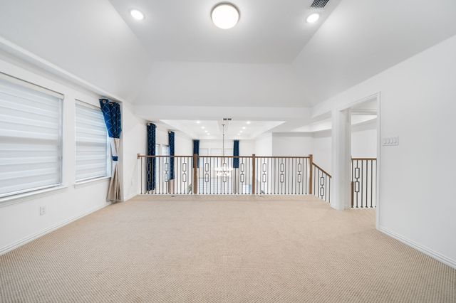 8213 Legacy Oak Drive, Mckinney, TX 75071