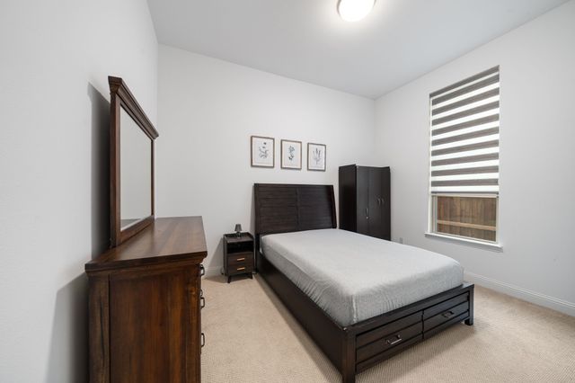 8213 Legacy Oak Drive, Mckinney, TX 75071