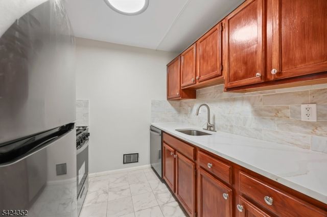 62 S Orange Ave, Newark City, NJ 07103