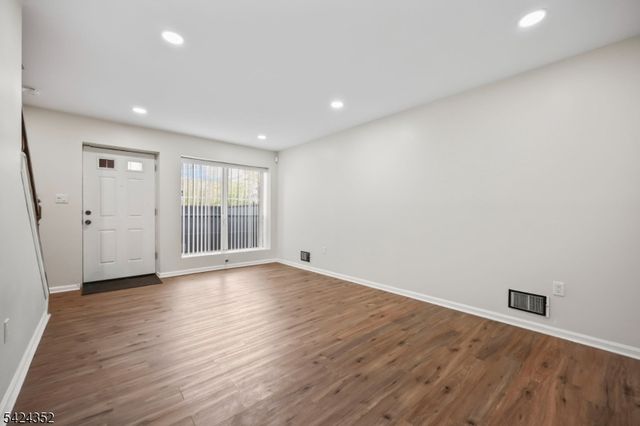 62 S Orange Ave, Newark City, NJ 07103