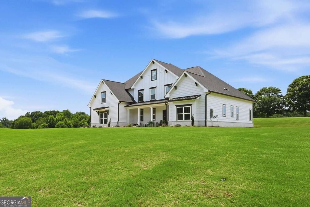 2049 Chestnut Oak Trail, Commerce, GA 30530 — exterior