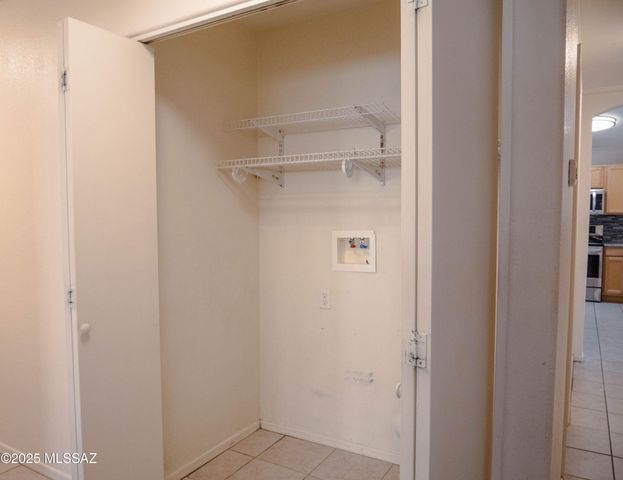 8318 S Via De Ronaldo, Tucson, AZ 85747