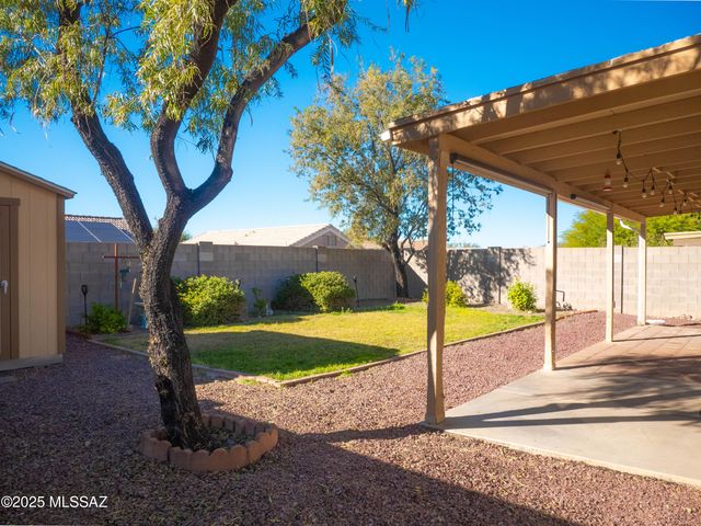 8318 S Via De Ronaldo, Tucson, AZ 85747