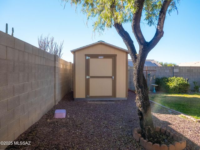 8318 S Via De Ronaldo, Tucson, AZ 85747
