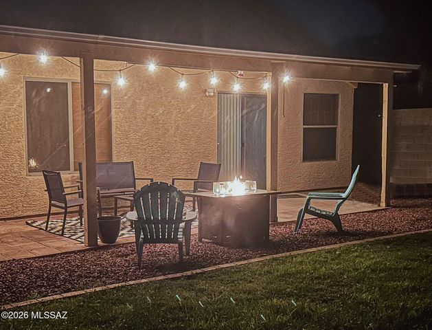 8318 S Via De Ronaldo, Tucson, AZ 85747