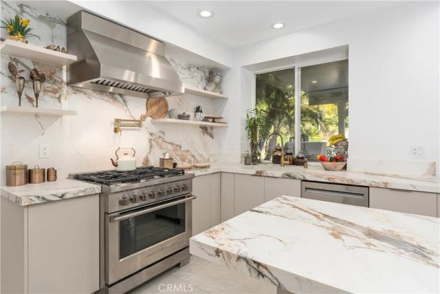 42332 Camino Merano, Temecula, CA 92592