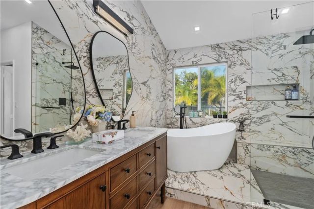 42332 Camino Merano, Temecula, CA 92592
