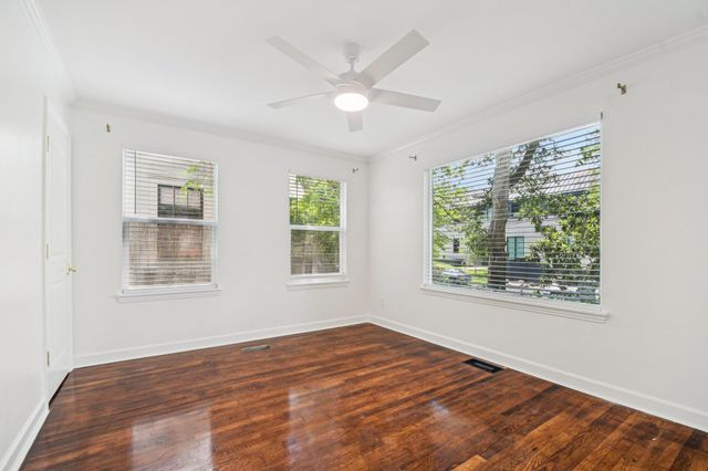 1205 Alta Vista Ave A, Austin, TX 78704