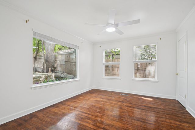 1205 Alta Vista Ave A, Austin, TX 78704