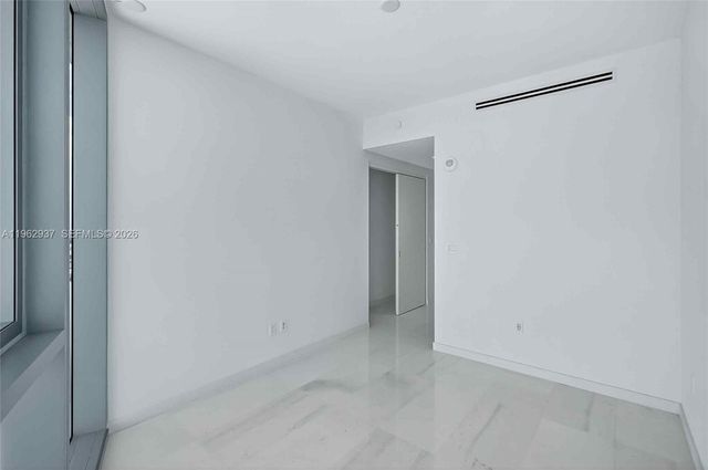 300 Biscayne Blvd Way 4901E, Miami, FL 33131