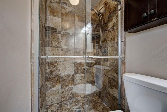 929 SW 11th Street, Moore, OK 73160