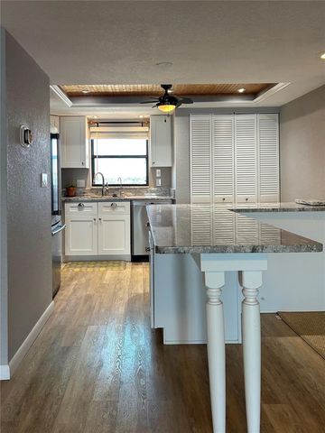 7050 SUNSET DRIVE S 716, South Pasadena, FL 33707