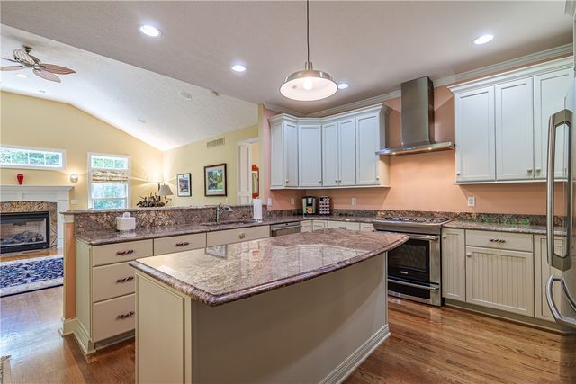 23 Timber Glen, Penfield, NY 14526