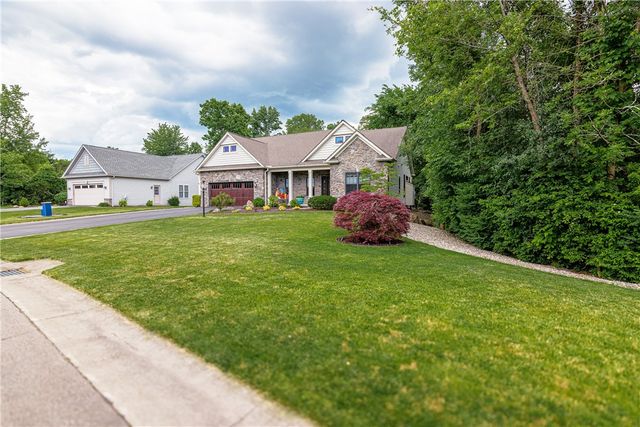23 Timber Glen, Penfield, NY 14526
