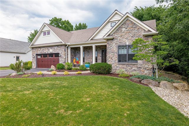 23 Timber Glen, Penfield, NY 14526