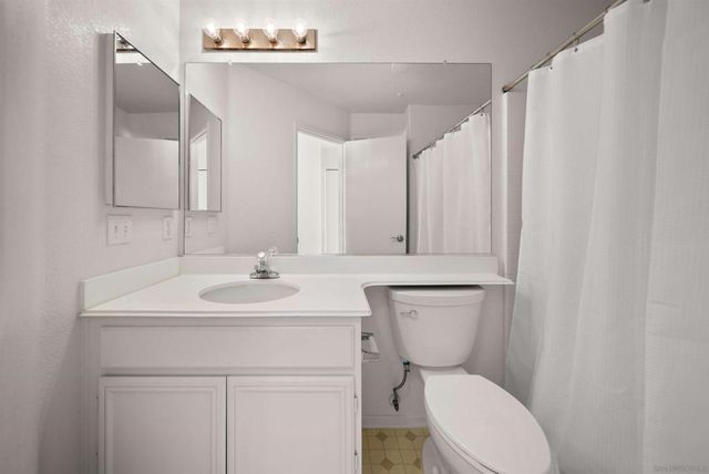 10206 Wateridge Cir 159, San Diego, CA 92121