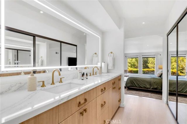 23267 Cherry Hill Street, Mission Viejo, CA 92692