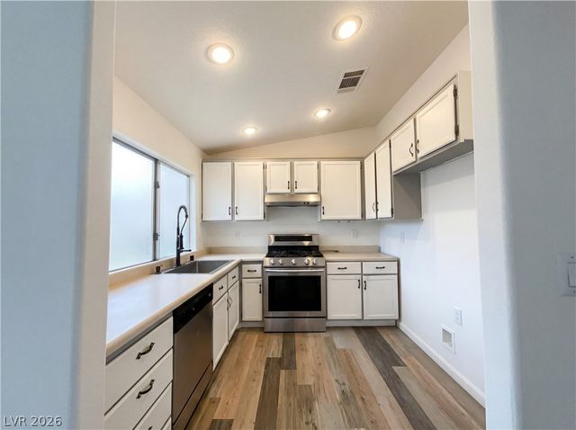 5526 Indigo Hills Street, North Las Vegas, NV 89031