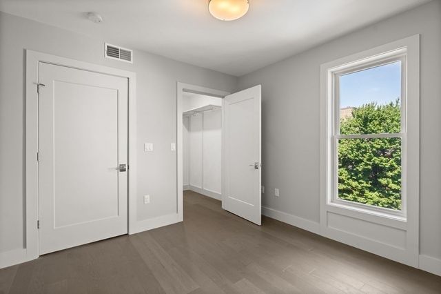 410 W Broadway 305, Boston, MA 02127