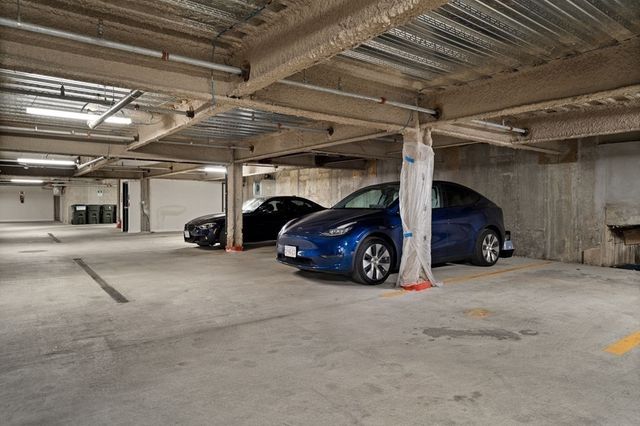 410 W Broadway 305, Boston, MA 02127