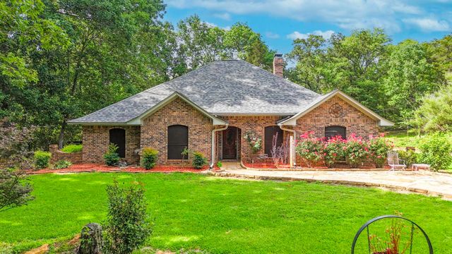 1749 E US Highway 84, Palestine, TX 75801