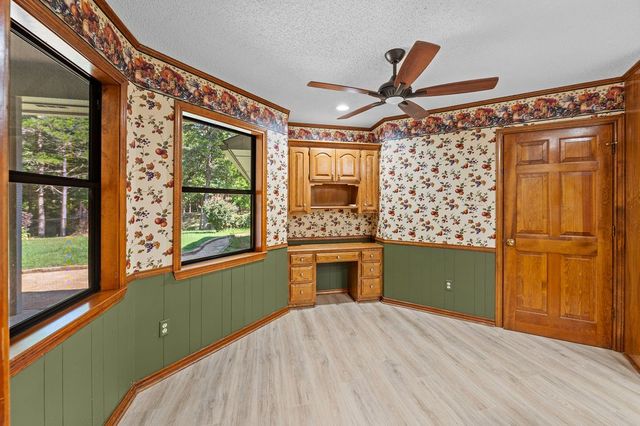 1749 E US Highway 84, Palestine, TX 75801
