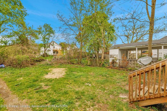 1522 Bailey Street, Lansing, MI 48910