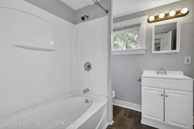 1522 Bailey Street, Lansing, MI 48910