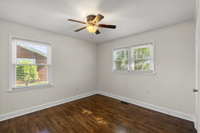 424 Kimmins St, Hohenwald, TN 38462