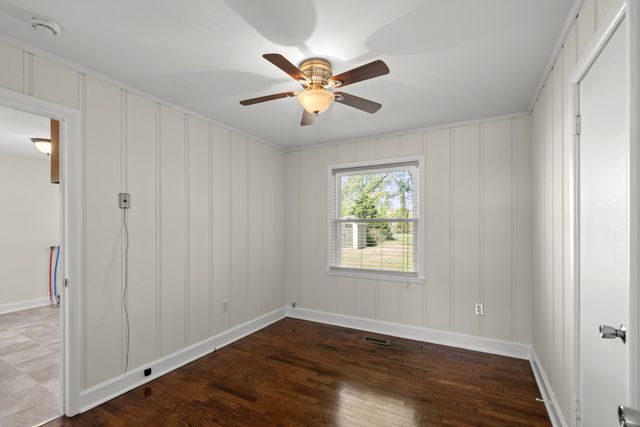 424 Kimmins St, Hohenwald, TN 38462