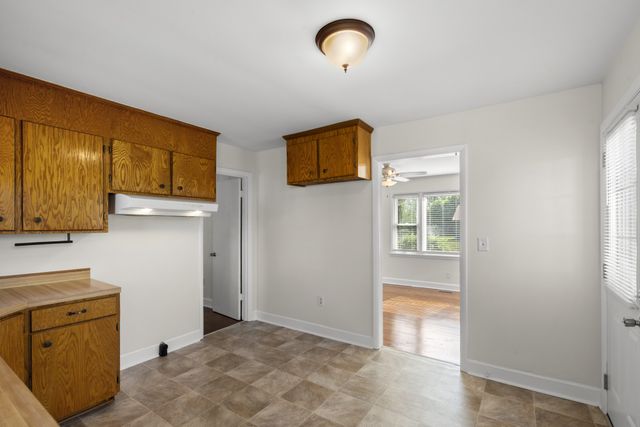 424 Kimmins St, Hohenwald, TN 38462