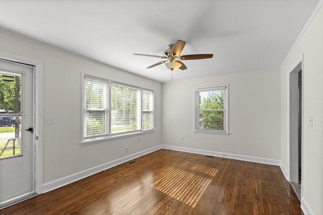 424 Kimmins St, Hohenwald, TN 38462