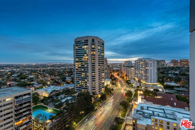 10445 Wilshire Boulevard 1905, Los Angeles, CA 90024