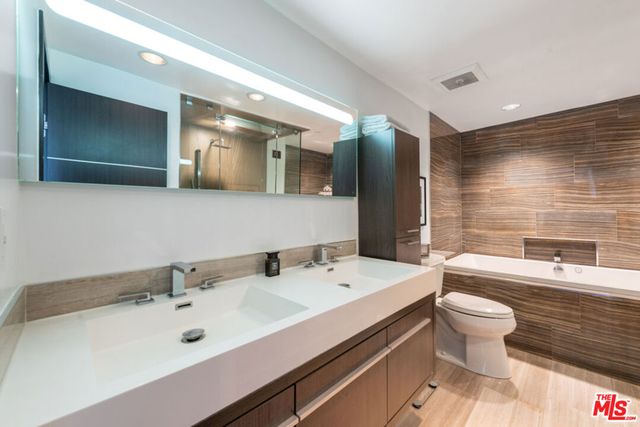 10445 Wilshire Boulevard 1905, Los Angeles, CA 90024
