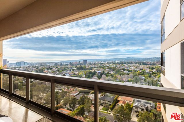10445 Wilshire Boulevard 1905, Los Angeles, CA 90024