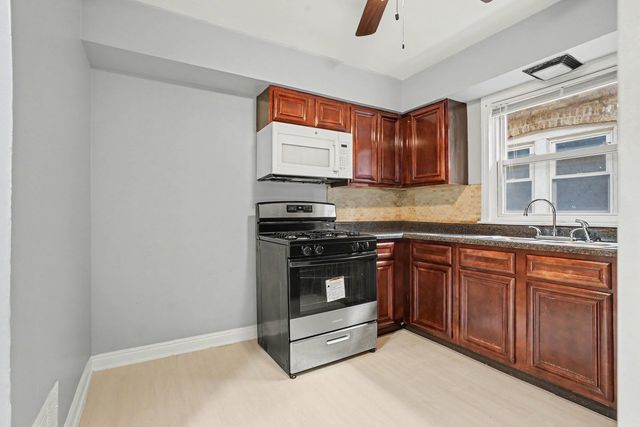 326 W 107th Place, Chicago, IL 60628