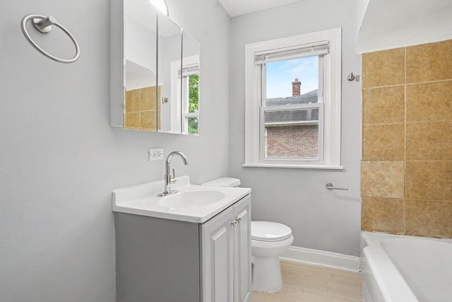 326 W 107th Place, Chicago, IL 60628