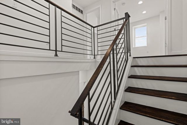 1834 SEPVIVA ST, Philadelphia, PA 19125