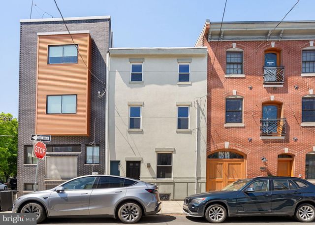 1834 SEPVIVA ST, Philadelphia, PA 19125