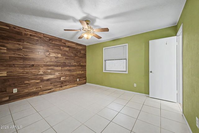 4742 W ESCUDA Drive, Glendale, AZ 85308