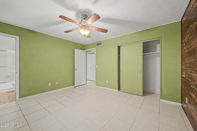 4742 W ESCUDA Drive, Glendale, AZ 85308