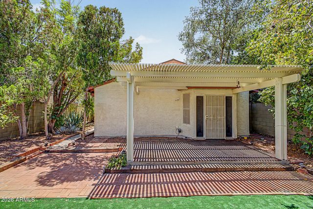 4742 W ESCUDA Drive, Glendale, AZ 85308