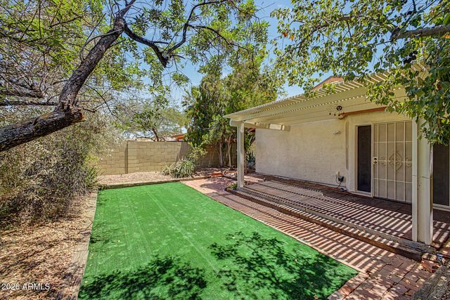 4742 W ESCUDA Drive, Glendale, AZ 85308
