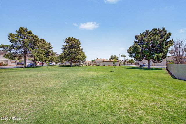 4742 W ESCUDA Drive, Glendale, AZ 85308