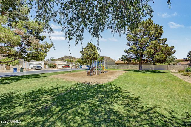 4742 W ESCUDA Drive, Glendale, AZ 85308