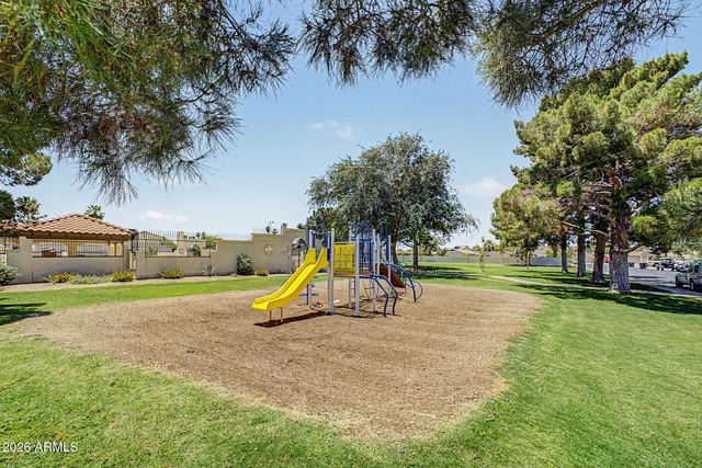 4742 W ESCUDA Drive, Glendale, AZ 85308