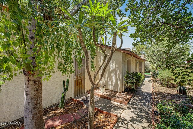 4742 W ESCUDA Drive, Glendale, AZ 85308