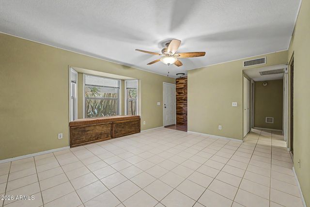 4742 W ESCUDA Drive, Glendale, AZ 85308