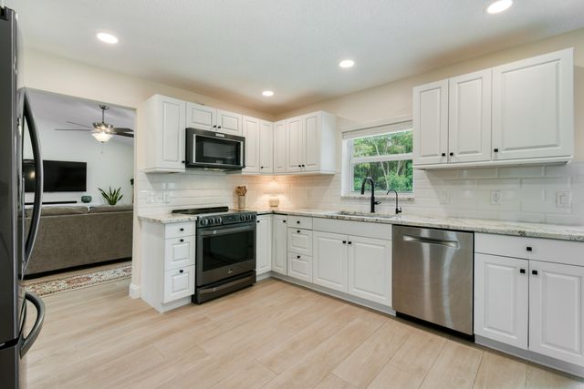 17115 121st Terrace N, Jupiter, FL 33478